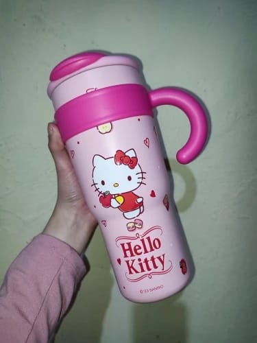 Customer photo review of Bubble Sanrio Drinking Bottles