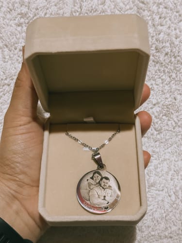 Customer photo review of Printave™ Personalized Round Necklace