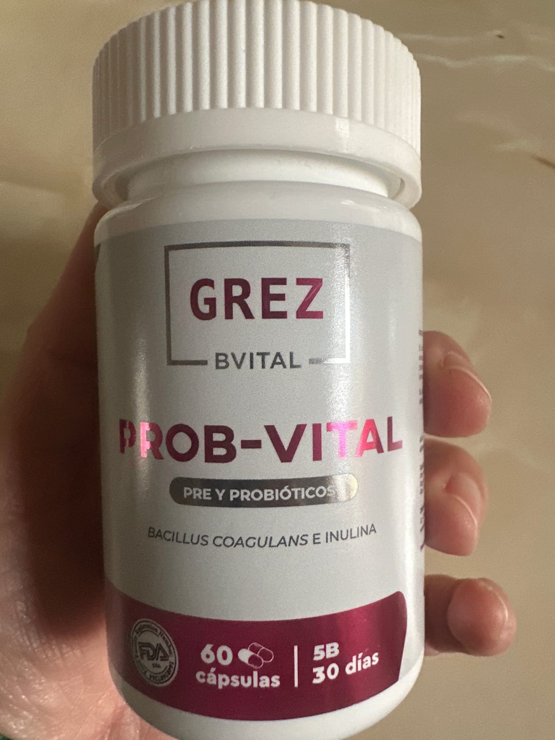 Customer photo review of PROB-VITAL - Simbiótico (Probióticos & prebióticos)
