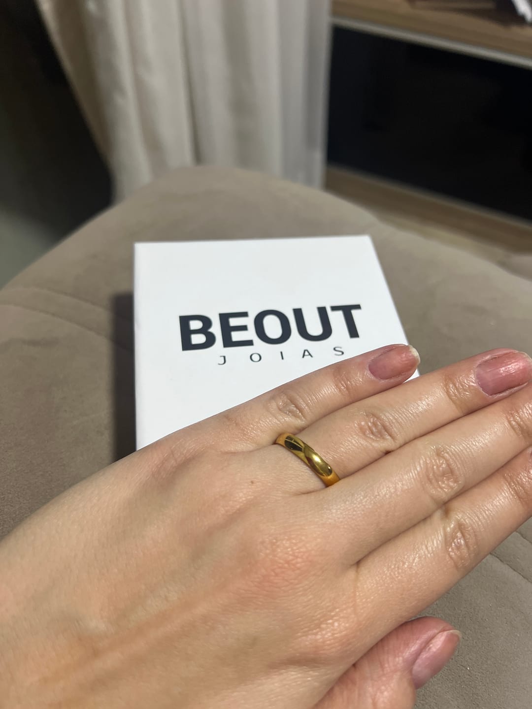 Customer photo review of Aliança Clássica Banhada em Ouro 18k
