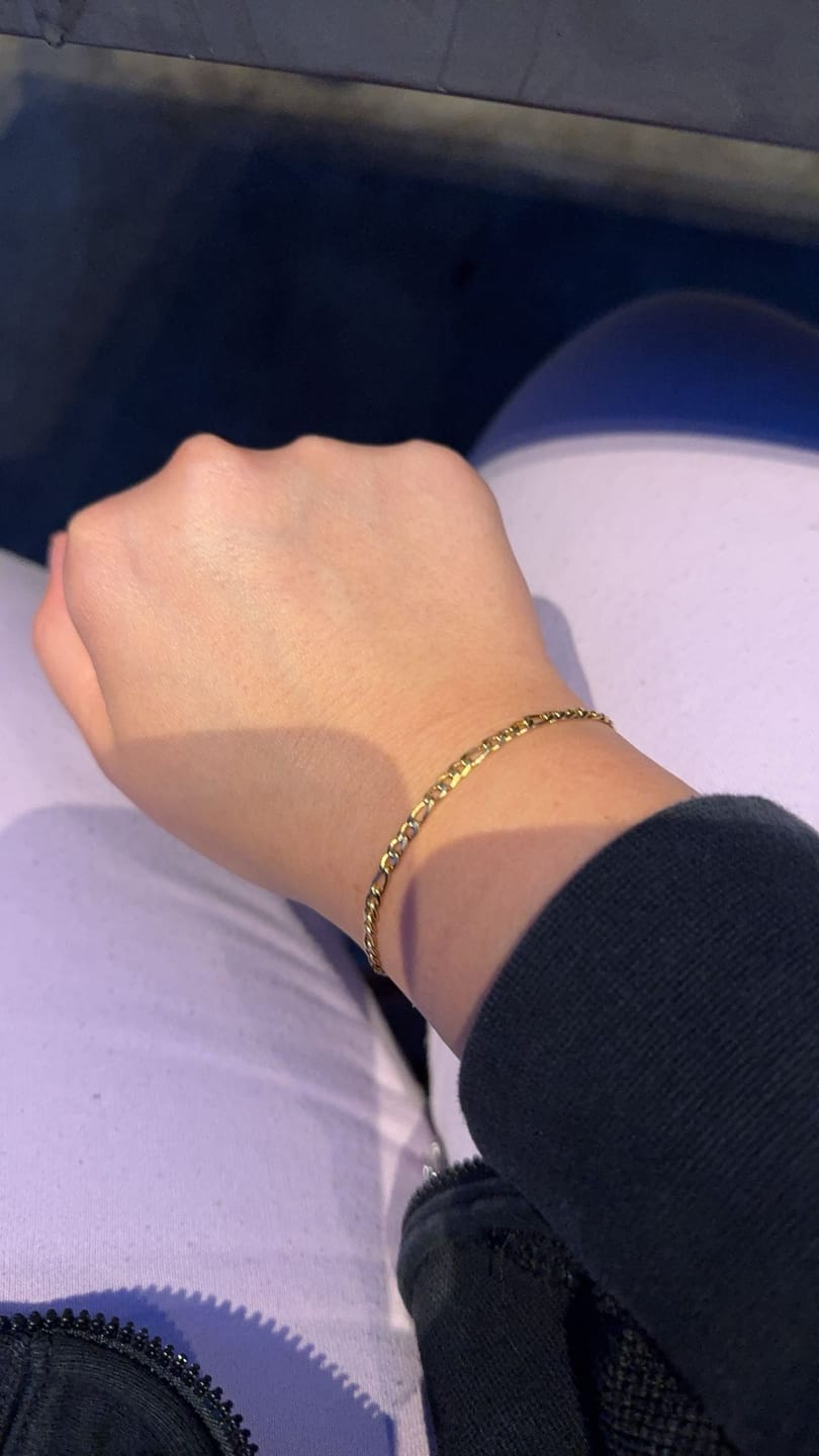Customer photo review of Classic Armband | 18K vergoldet