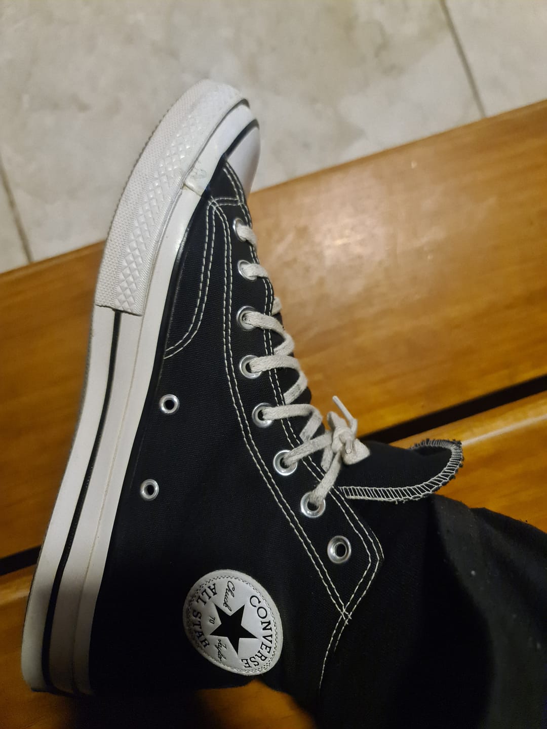 Customer photo review of Zapatillas Converse Chuck 70 Hi Negro Blanco