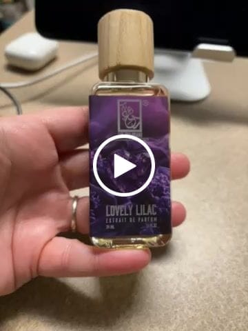 Customer video review of Lovely Lilac