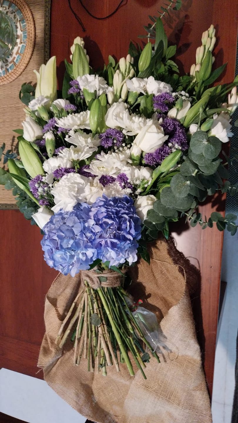 Customer photo review of Blue Gardenia