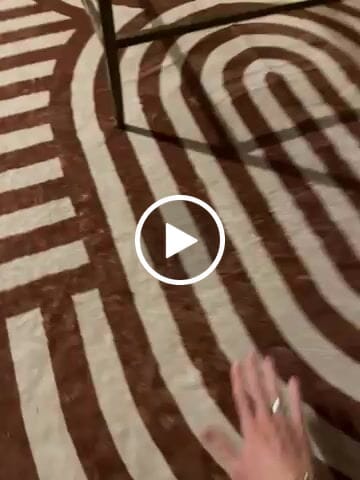 Customer video review of Curvy Brown Stripes Design Rug