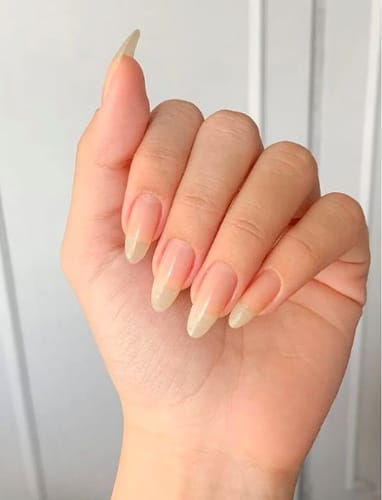 Customer photo review of NailShine - pflegendes Nagelwachstumsserum