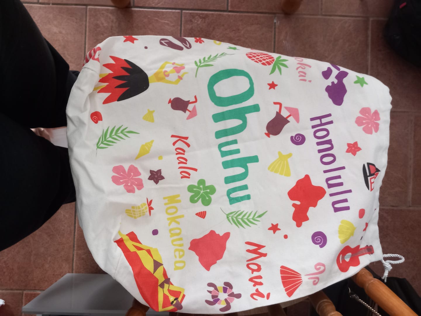 Customer photo review of Ohuhu Canvas Gift Bag for Multi-purpose, Available in Two Sizes