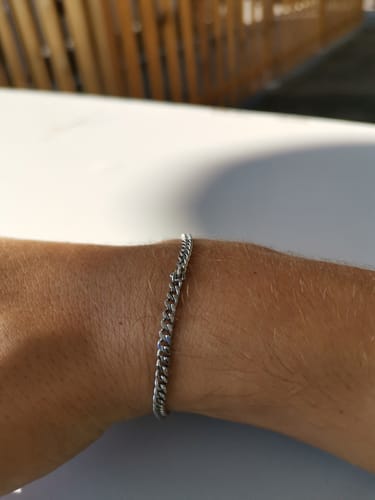 Customer photo review of FabuLove Permanent Bracelet Kit