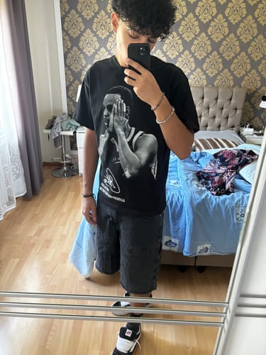 Customer photo review of STEPHEN CURRY NIGHT NIGHT TEE