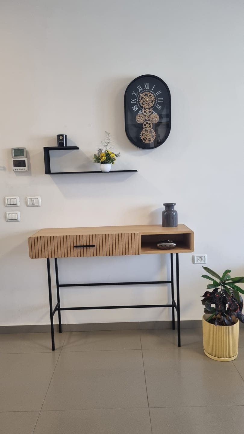 Customer photo review of מדף מתכת מדורג ומעוצב בעל שני מפלסים-  MISHOR