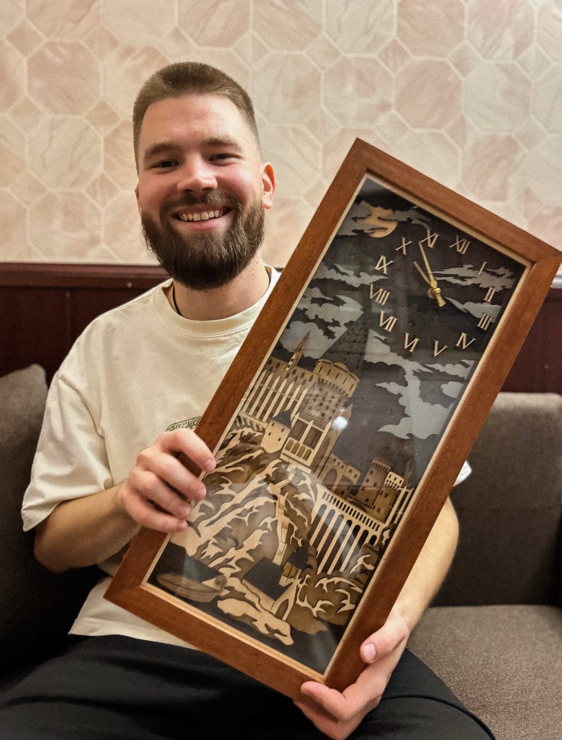 Customer photo review of HOGWARTS 3D WALL CLOCK