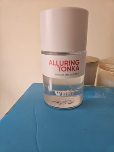 Customer photo review of Alluring Tonka