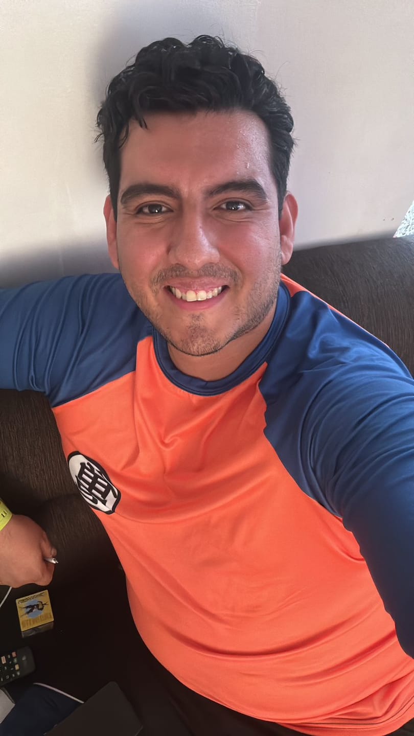 Customer photo review of Playera Pijama Ranglan Dragon Ball Oficial