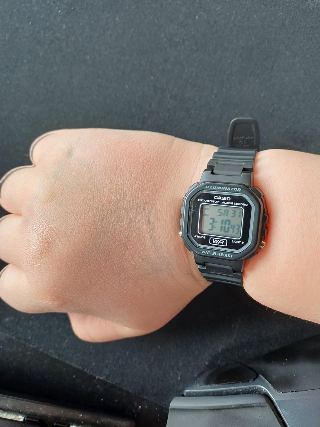 Customer photo review of Reloj Casio Vintage LA-20WH-1ADF Negro