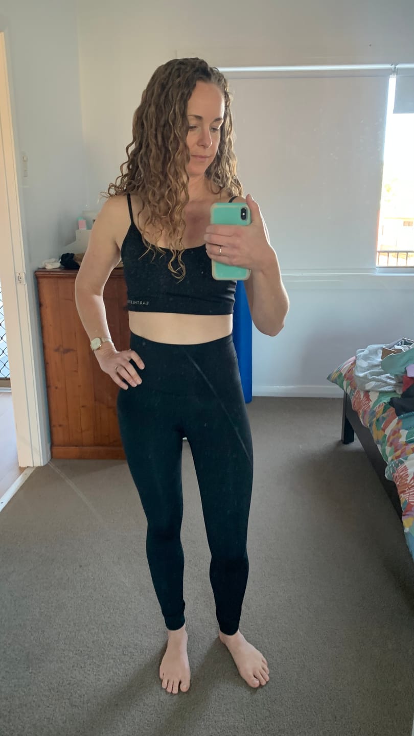 Customer photo review of Twilight Twist 🌓 Twilight Twist Crop + Nightfall Tights + FREE Tee