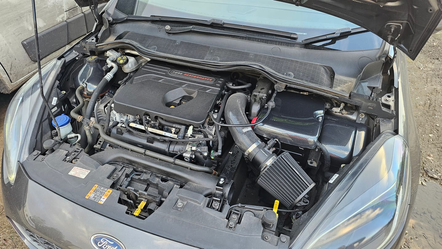 Customer photo review of Proform Engine Bay Dress Up Kit - Mk8/8.5 Fiesta & Mk2 Puma (Plastic Finishes)