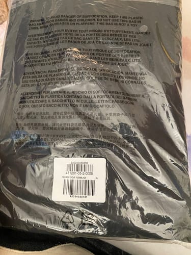 Customer photo review of Dove No Seam Tee - Yeezy Gap Engineered By Balenciaga - 3 Colors Available