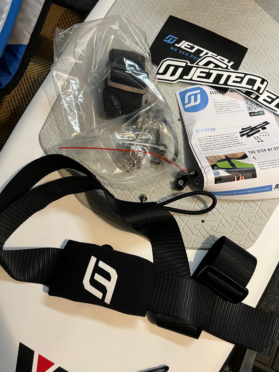 Customer photo review of JET TECH SEAT STRAPS & HANDLE