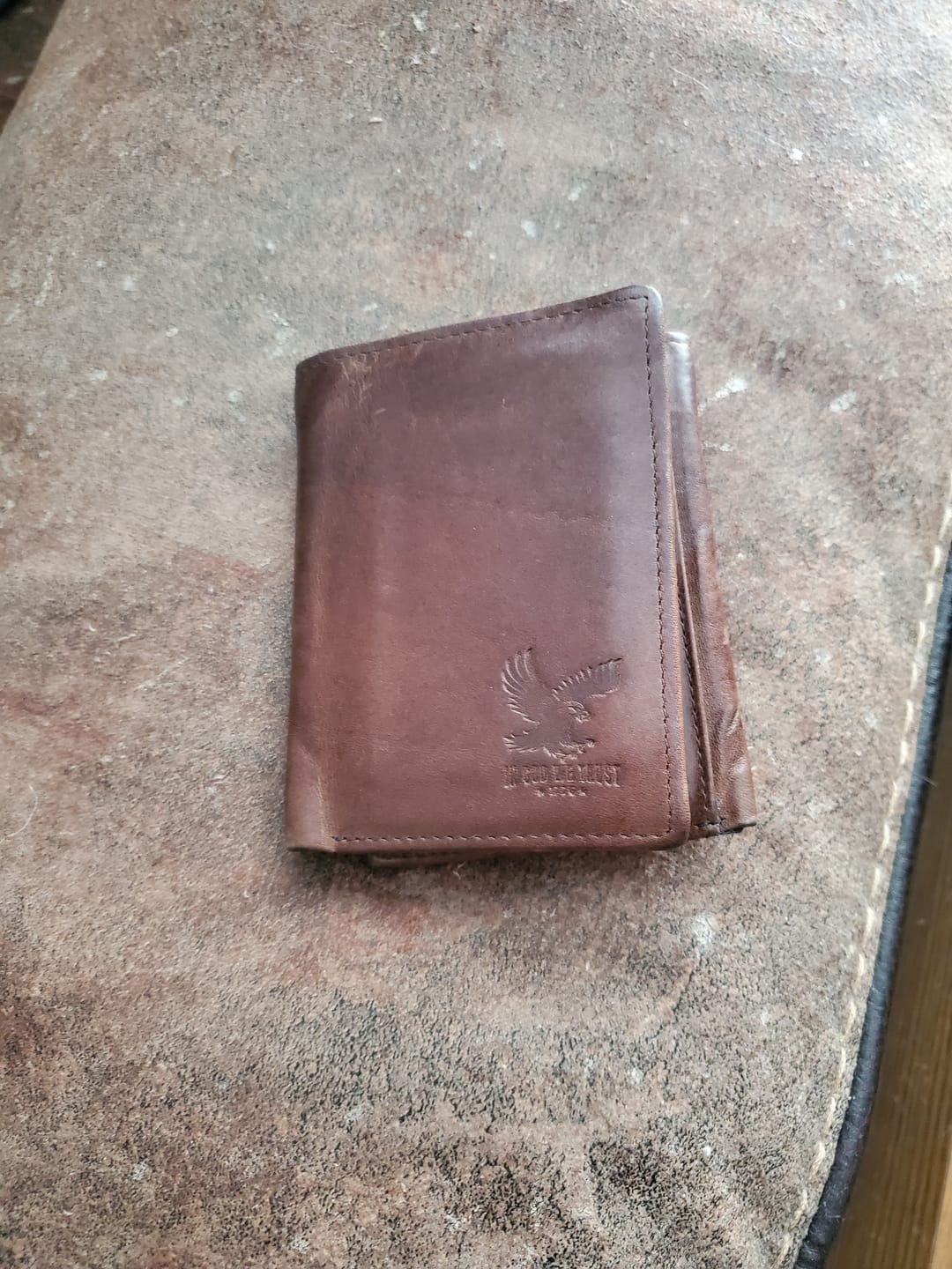 Customer photo review of Trifold Freedom Wallet for Men with Air Tag