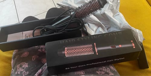 Customer photo review of HotCurve™ | DIE Virale Stylingbürste