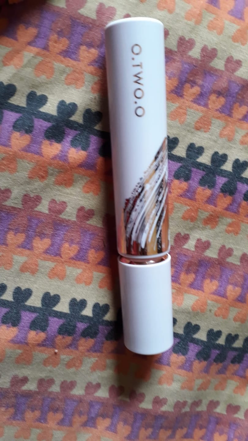 Customer photo review of O.TWO.O LASH BOLD VOLUME LIFTING MASCARA