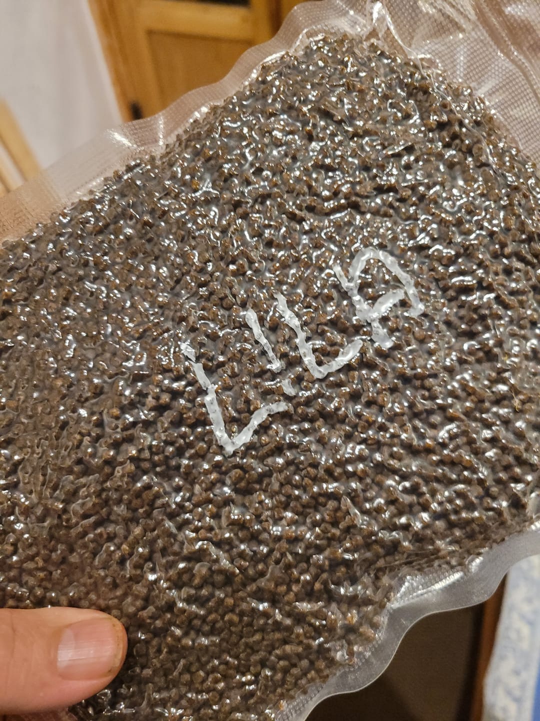 Customer photo review of CARPE EXTRUDEE (PURPLE PELLET)