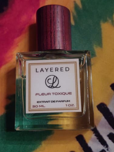 Customer photo review of Fleur Toxique