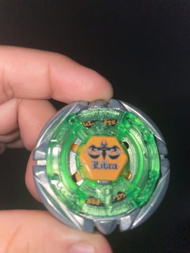 Customer photo review of Takara Tomy Flame Libra Beyblade BB-48 T125ES Metal Fusion