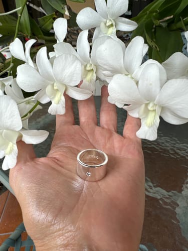 Customer photo review of Solitaire Cigar Band