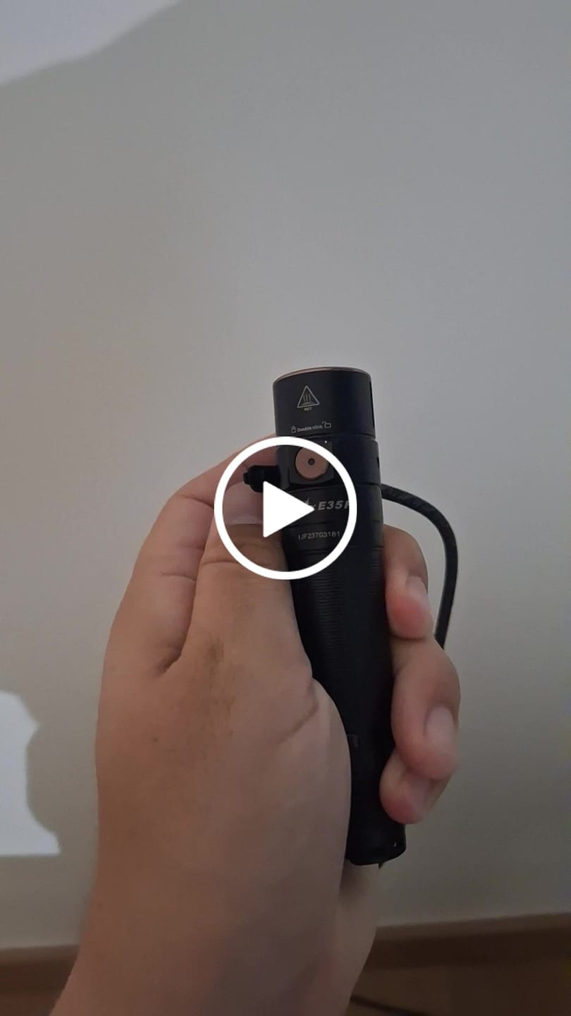 Customer video review of Fenix E35R - 3100 Lumens - rechargeable USB-C