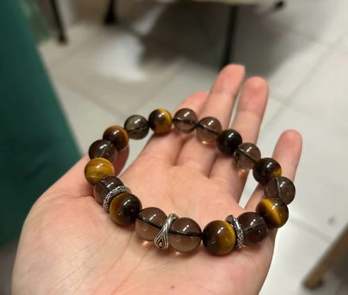 Customer photo review of Wealth Energy Tiger's Eye Bracelet