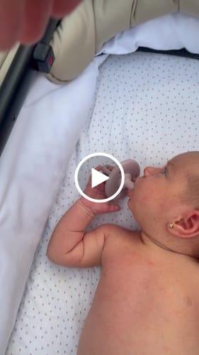 Customer video review of Biberon Bienestar Nenina & Co