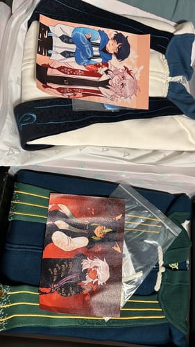 Customer photo review of Genshin Zipper Hoodie [In-Stock]