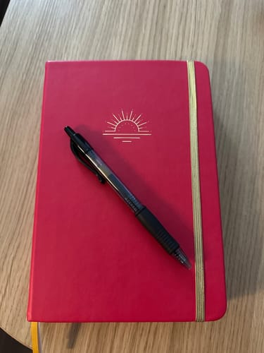 Customer photo review of A5 160GSM PREMIUM PAPER JOURNAL - APOLLO SUN