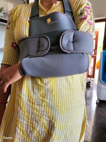 Customer photo review of Shoulder Immobilizer | Provides Firm Support for Shoulder Dislocation & Relieves Pain (Grey)