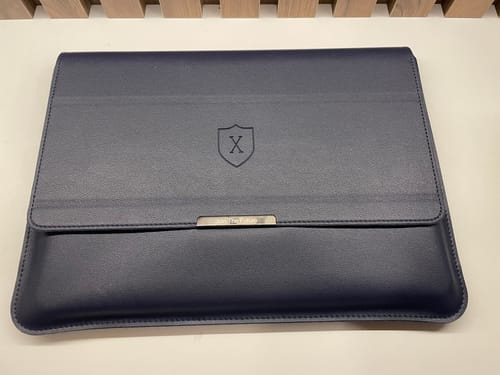 Customer photo review of Funda Notebook Smart Case