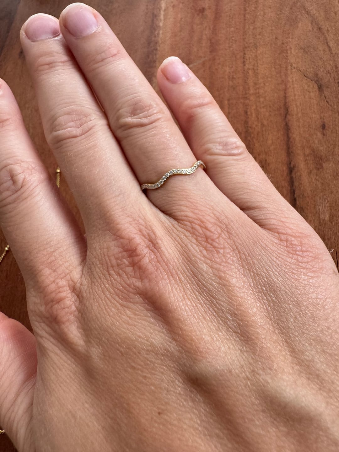 Customer photo review of Wavy Ring | 18K vergoldet