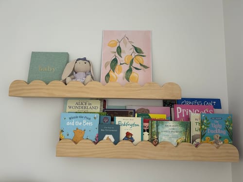Customer photo review of Scallop Shelf