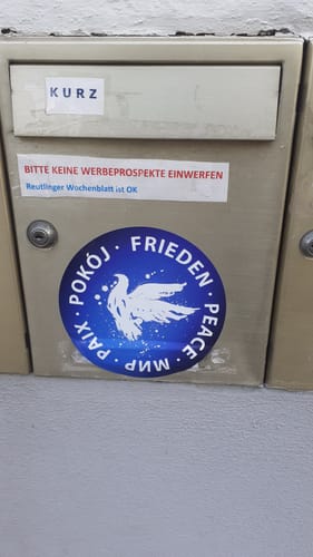 Customer photo review of GROSSE STICKER / AUFKLEBER (10 STK.) • PEACE • FRIEDEN • MIR