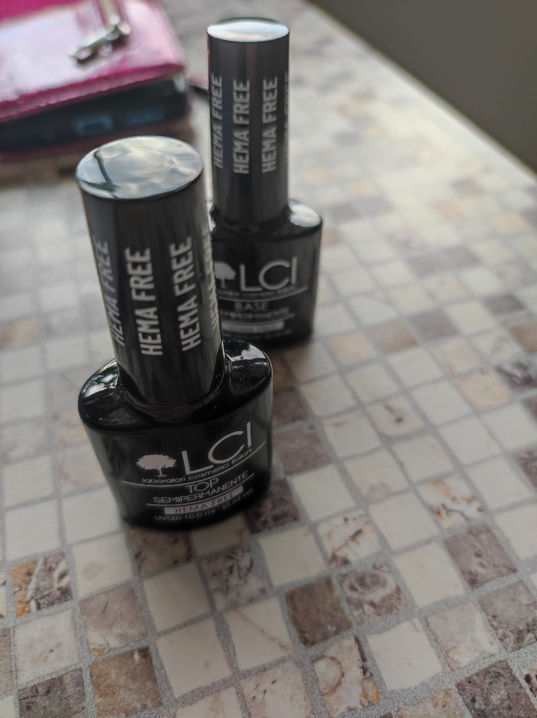 Customer photo review of Combo Pack Hema Free LCI  - Base Coat 10 ml + Top Coat 10 ml
