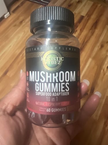 Customer photo review of Mushroom Gummies 10 in 1 Superfood Gummy