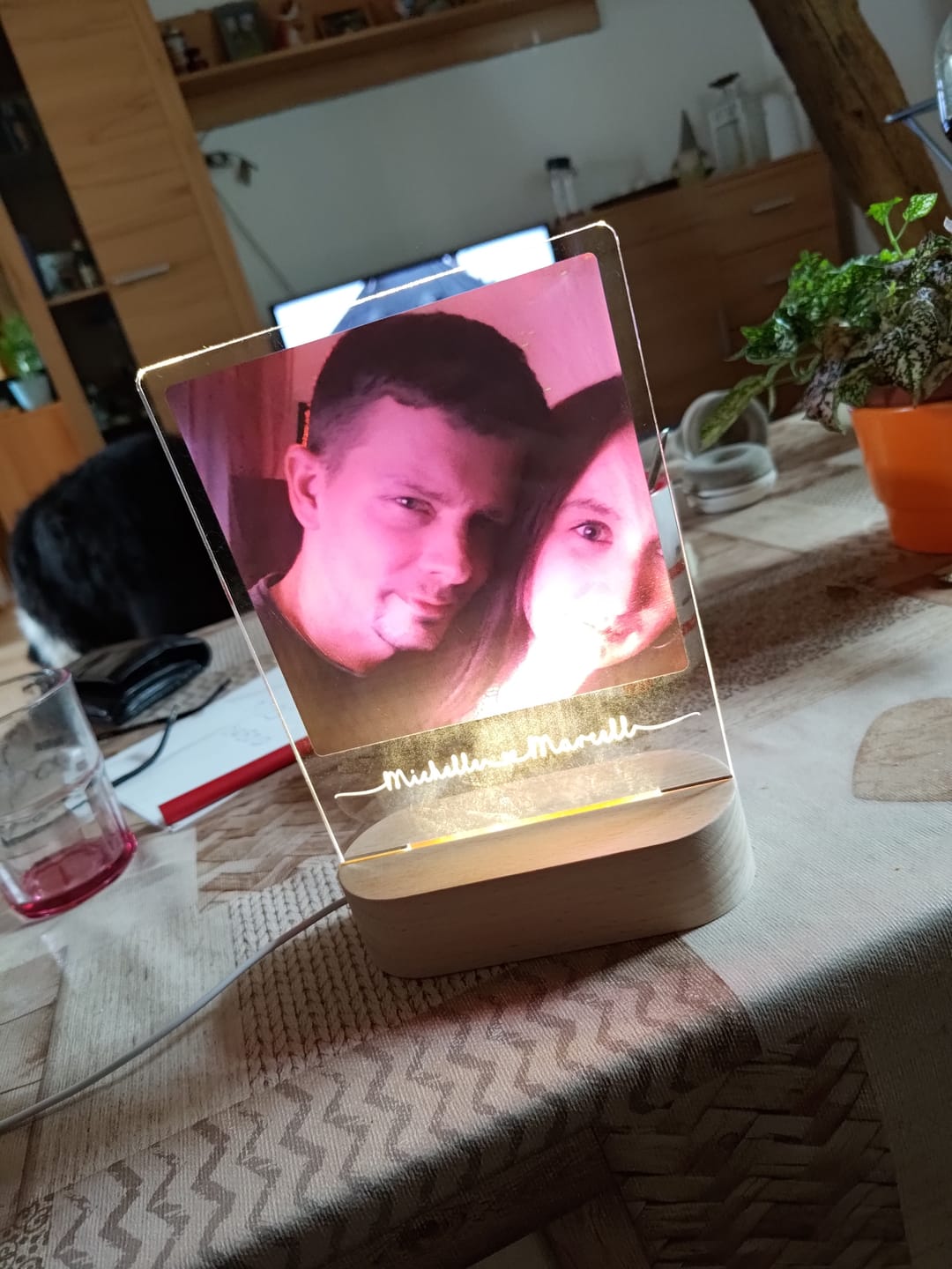 Customer photo review of Euer Liebeslicht mit Foto (eckig)