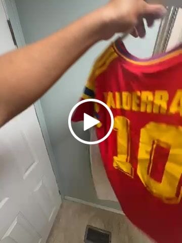 Customer video review of Colombia Retro 1990 Away Soccer