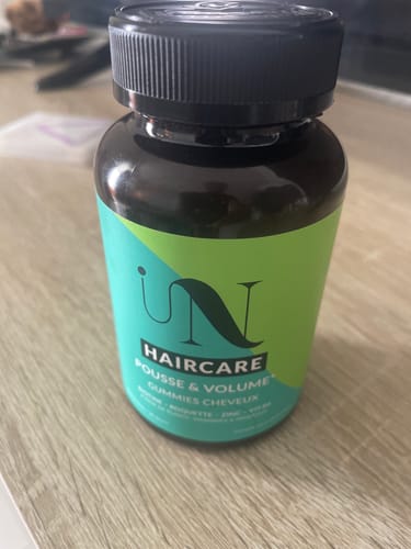 Customer photo review of Gummies - Cure pousse de cheveux