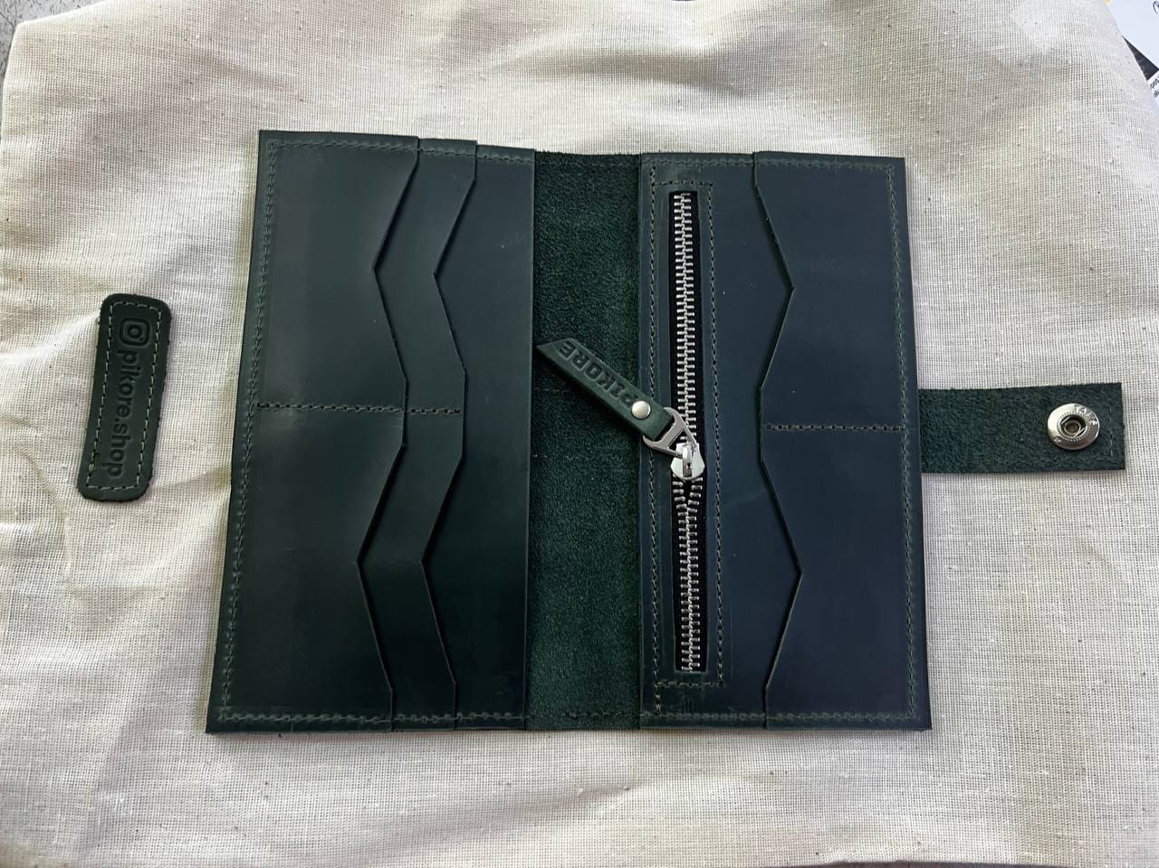 Customer photo review of Snap Button Wallet Cambridge