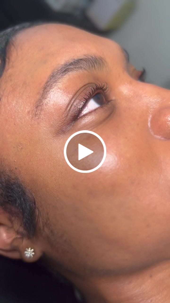 Customer video review of BOO- Basic Lash Kit