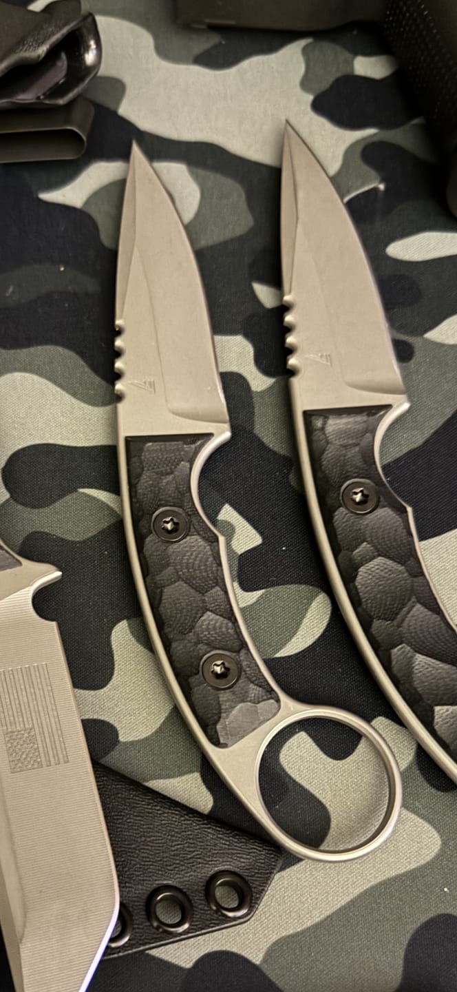 Customer photo review of SVM-R (Stonewashed & Black)