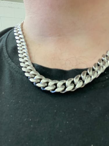 Customer photo review of CLEAN BOXED CUBANA CHAIN. - 12MM WHITE GOLD