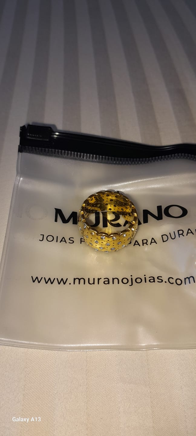 Customer photo review of Anel Valenciana Banhado em Ouro 18K