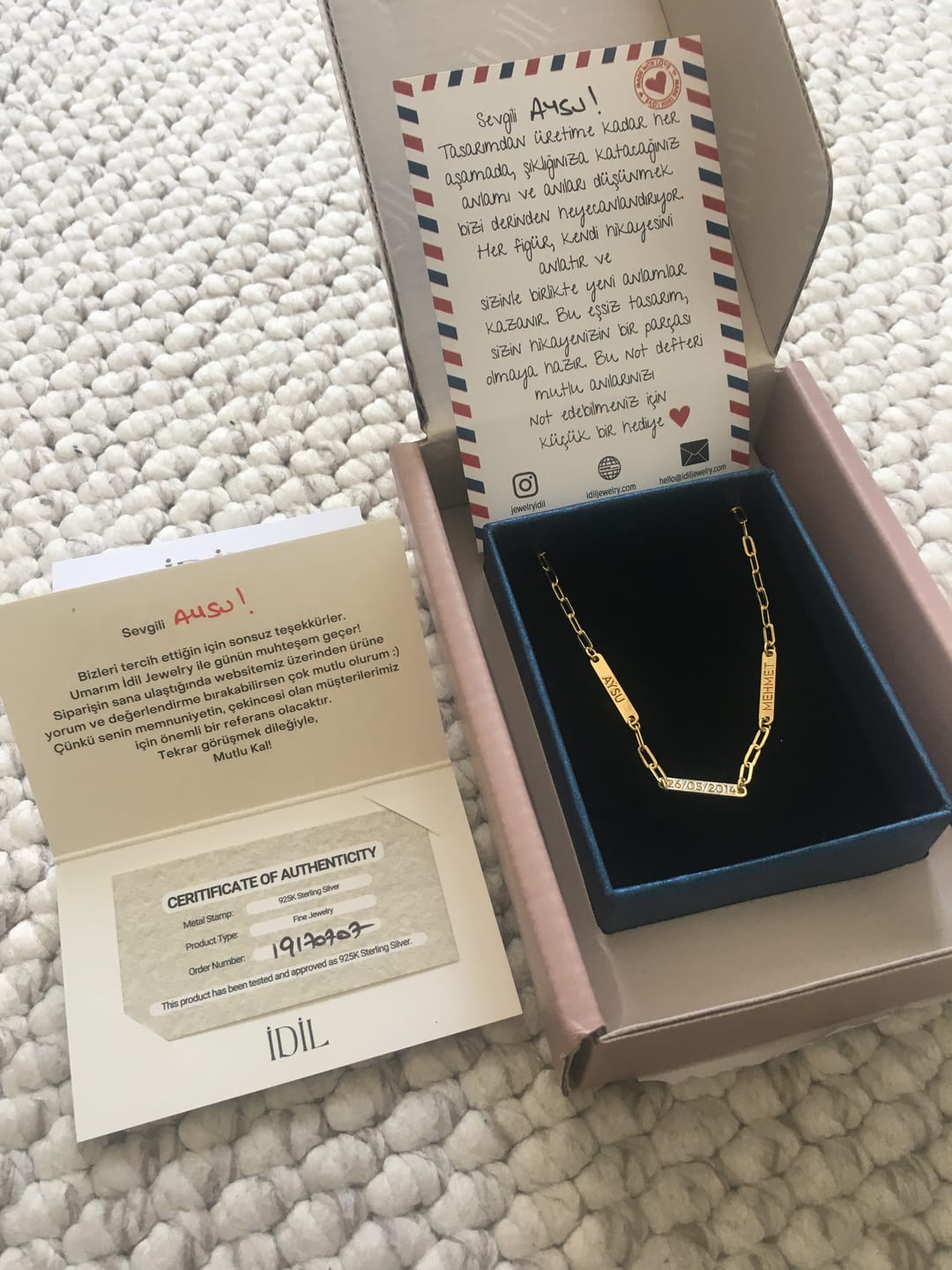 Customer photo review of Moments Kolye